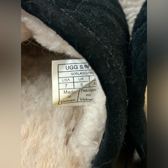 UGG Mens Scuff Slippers Black sz 7 - Picture 4 of 7